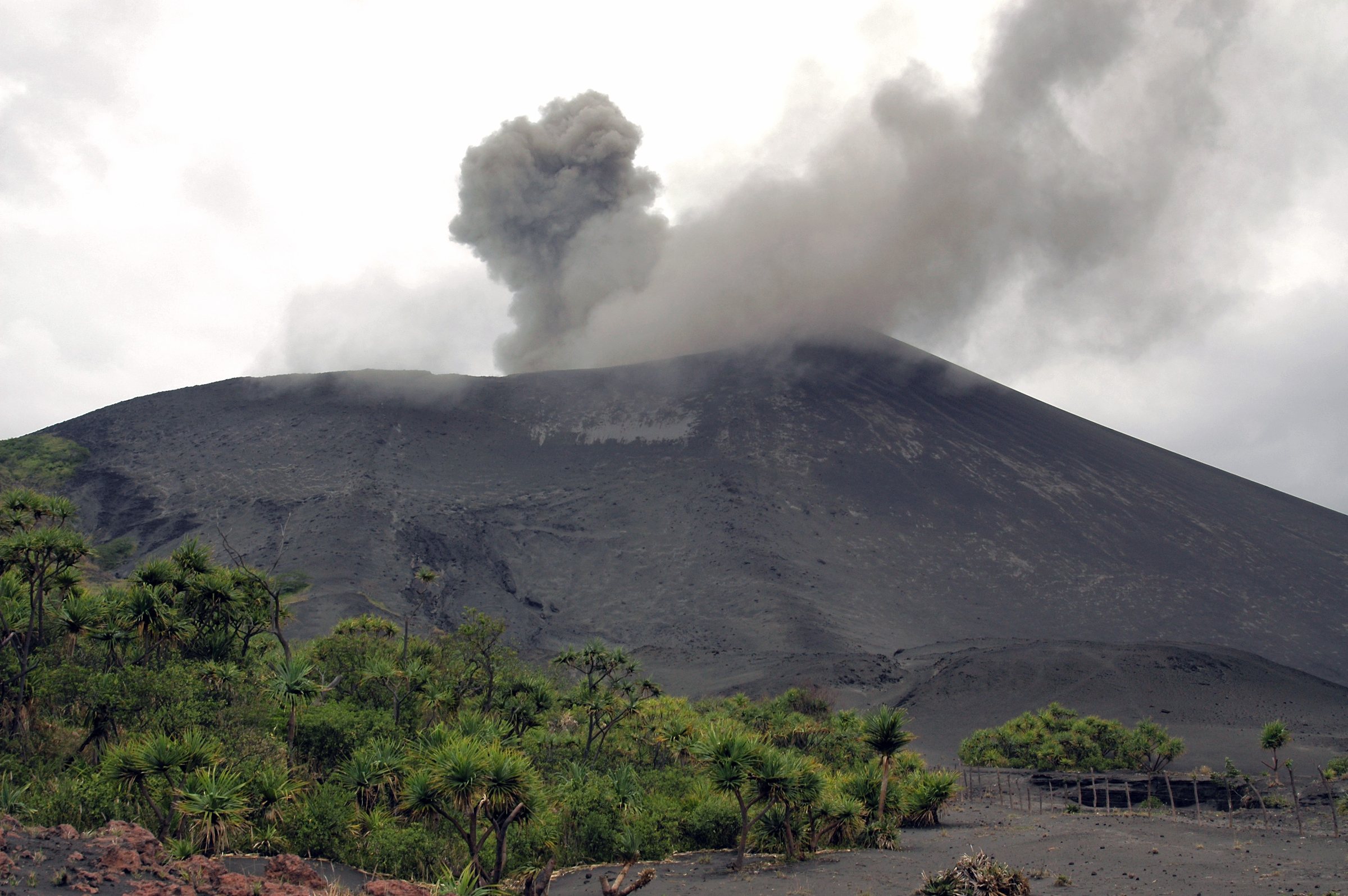 Mount Yasur, Tanna