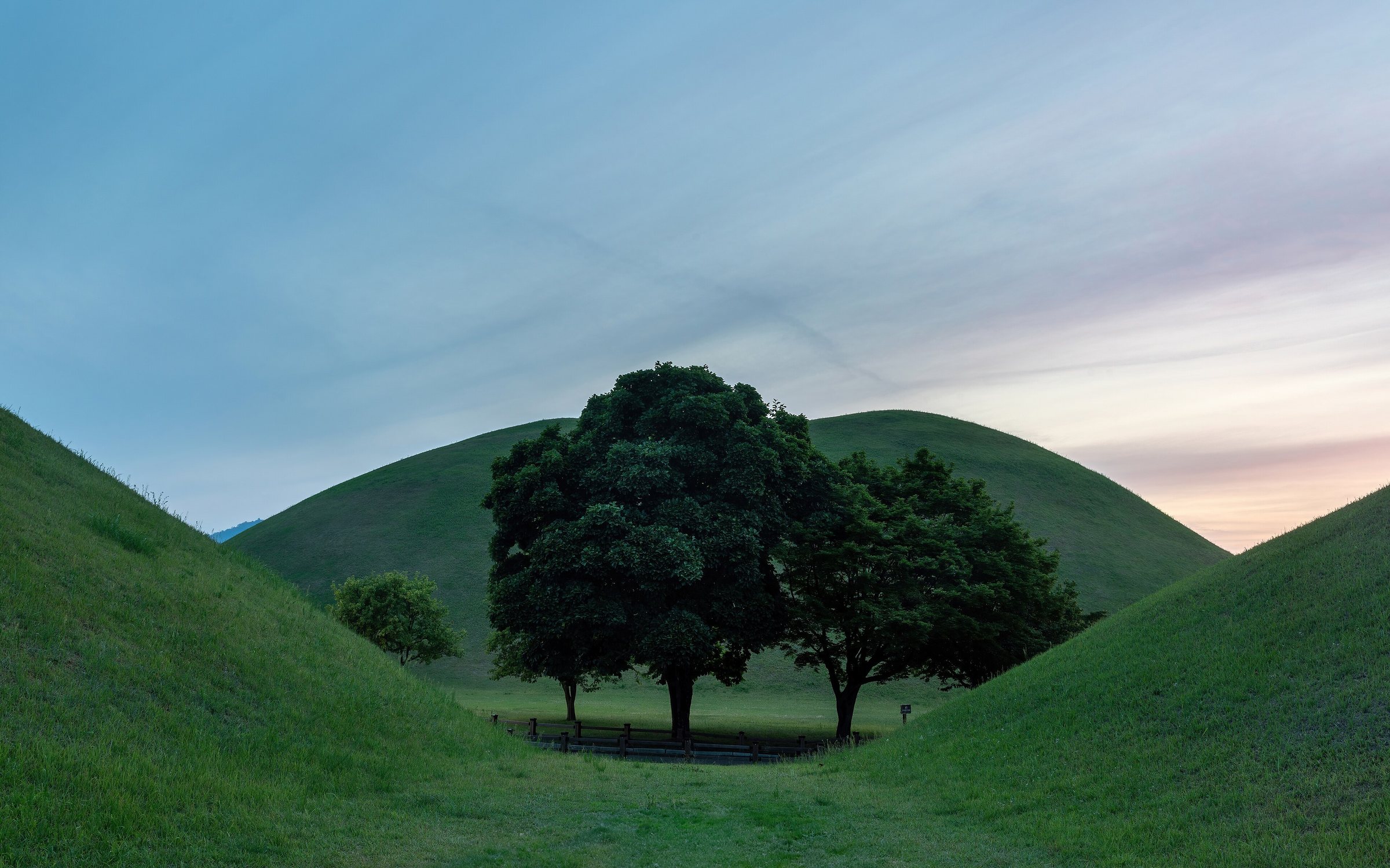 Royal tombs, Gyeongju